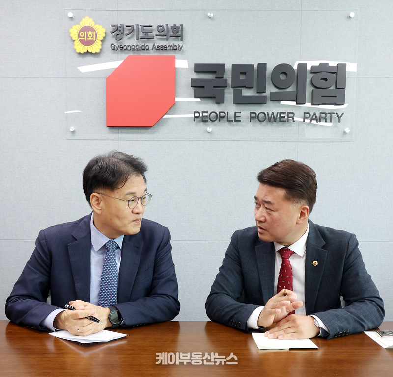 경기도의회 국민의힘(대표의원 김정호)이 ‘경기교육 발전’을 목표로 경기도교육청과의 소통·협력을 강화하기로 했다.