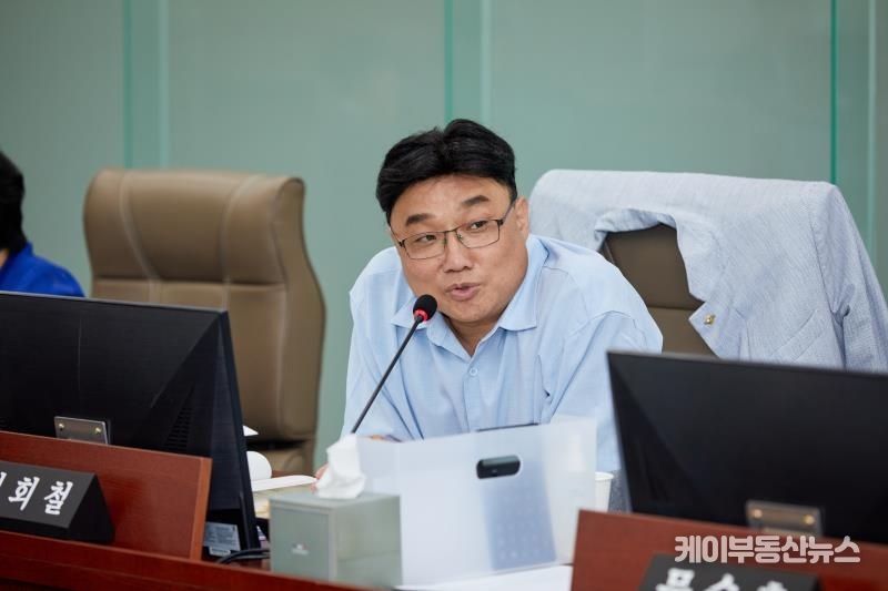 김회철 경기도의회 의원 (더불어민주당, 화성6, 교육행정위원회)