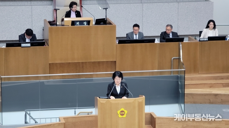 김미리 경기도의회 의원이 6일 '제371회 임시회 제2차 본회의'에서 5분 자유발언을 하고 있다. / 김교민 기자