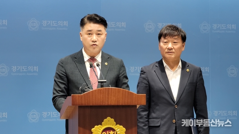 김정호 경기도의회 국민의힘 대표의원이 ’제372회 정례회’ 관련 여야 합의사항을 설명하고 있다. / 김교민 기자