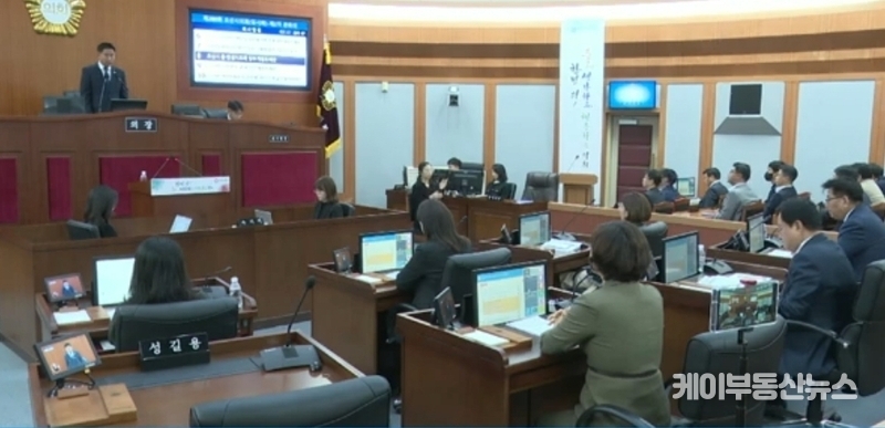 지난 31일 제280회 오산시의회 임시회 제2차 본회의에서 ‘오산시 언론관련 예산 운용 조례안’을 수정가결했다.
