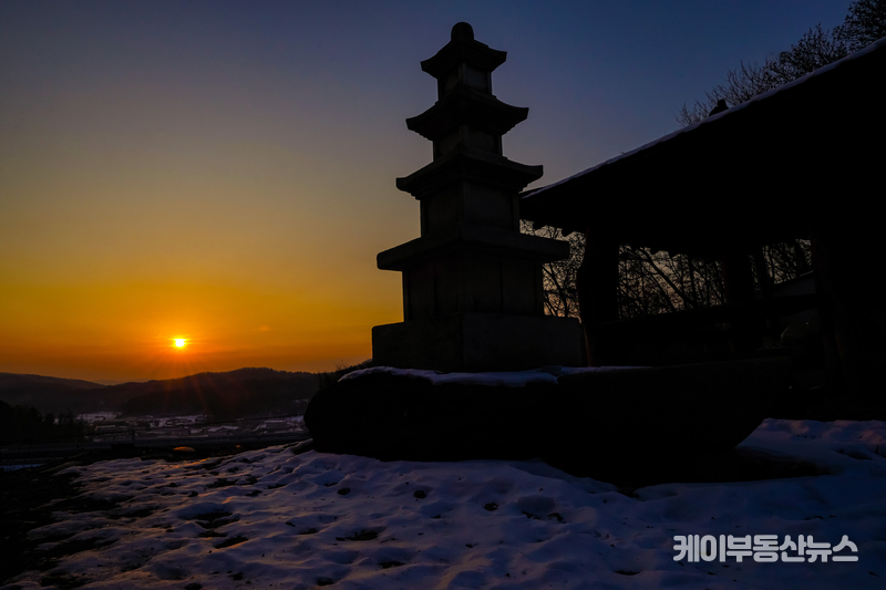 광주시 도척면 수도사에서 바라본 일출 전경