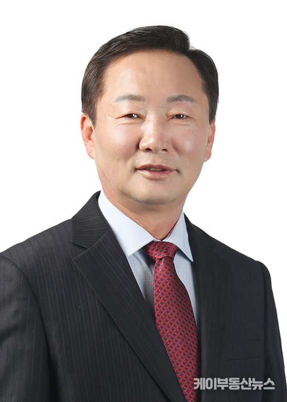 최정용 가평군의회 의장