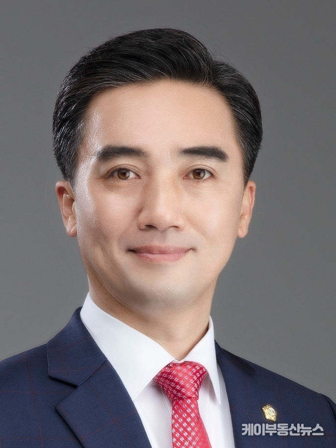 정일구 평택시의회 기획행정위원회 위원장