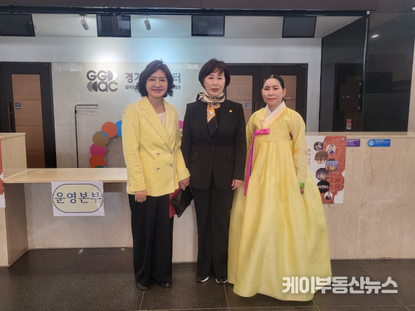 대상은 국가무형문화재 경기민요 예능보유자 이호연 선생의 제자인 김정연씨가 수상했다.