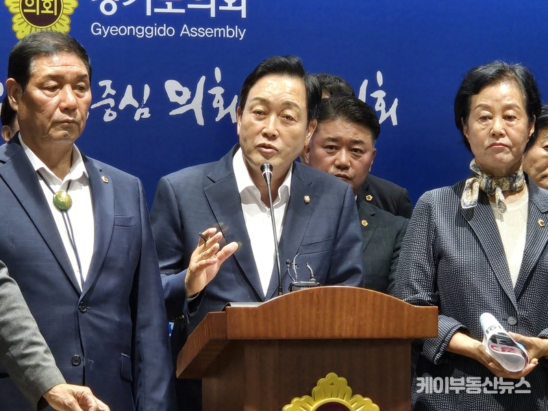 김선교 국회의원은 곧바로 국민의힘 경기도당위원장 출마 기자회견을 열고 “패배와 실패에서 교훈을 얻어 쇄신하고, <이기는 경기도>를 반드시 만들겠다”고 포부를 밝혔다. / 김교민 기자
