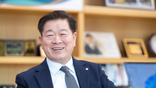 [6.3 지방선거] 박승원, 더불어민주당 광명시장 경선 ‘압승’… 과반 득표로 결선 없이 본선 직행