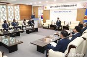경기도의회, ‘제11대 후반기 경기도의회사 편찬위원회’ 출범...김진경 의장 “도의회의 소중한 발자취, 편찬위가 새롭게 조명해주길”