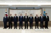 尹 대통령, '제17차 한-중앙아시아 협력 포럼' 중앙아시아 5개국 대표단 단체 접견