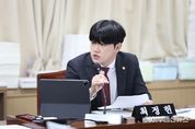 수원특례시의회 최정헌 의원, “주민생활과 밀접한 수돗물에 녹물・곰팡내 웬 말, 책임감 있는 대응 촉구”
