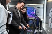 김동근 의정부시장, 청소년 위한 '퓨처플라넷2050(미래직업체험) 팝업스토어' 방문