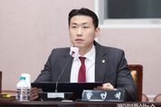 군포시의회 박상현 의원, 아빠 육아휴직·학생 체형 관리 지원 조례안 원안 가결