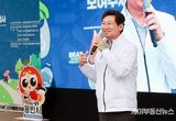 이상일 용인특례시장, 2025년 '용인 반딧불이 한마당'에서 반딧불이 보존 의지 밝혀…심야에 시민들과 운학동에서 반딧불이 관찰도