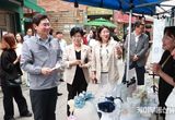 이상일 용인특례시장, 보정동 카페거리의 ‘제1회 BOCA 커피 페스타’ 축하...음악회 공연 보고 부스 도는 등 4시간 40분동안 시민, 상인들과 소통하고 어울려
