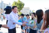 이상일 용인특례시장, 구성초등학교에서 학교폭력 예방 캠페인 동참