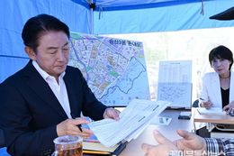 김동근 의정부시장, 송산2동 주민센터에서 시민들과 현장 소통