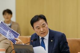 경기도의회 김종배 의원, "GH 행정감사서 조직운영 개선과 소송대응 시스템 정비 촉구 등 핵심 현안 질의"