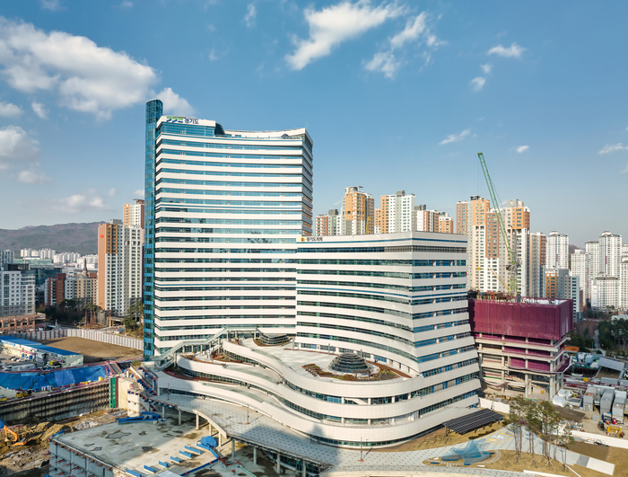 경기도청 광교신청사 전경 ©