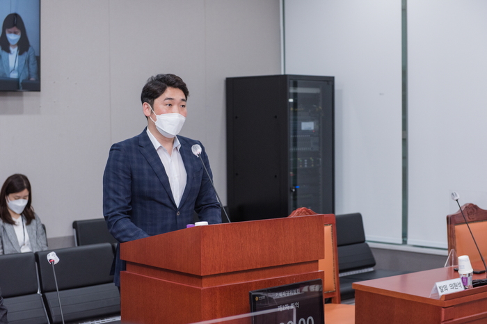 신정현 의원 대표발의 「경기도 갑질 행위 근절 및 피해자 지원 조례 일부개정조례안」, 소관 상임위 통과 ©