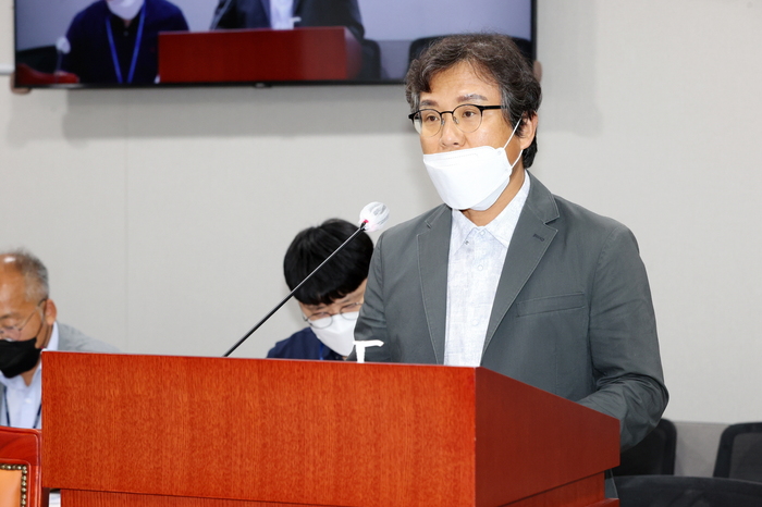 이명동 경기도의회 의원, 행정사무감사계획서의 변경 근거 및 절차 규정 도입을 통한 운영의 안정성 도모!