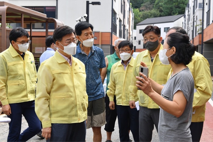 신상진 성남시장, 수해 현장 방문 “모든 방법 동원해 현실적으로 지원할 것”