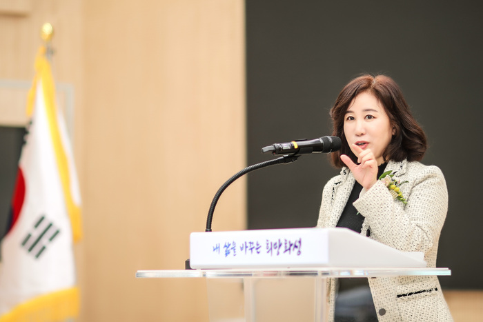 화성시의회(의장 김경희)가 23일 화성시 농업기술센터에서 열린 화성시 농어업회의소 정기총회에 참석했다.