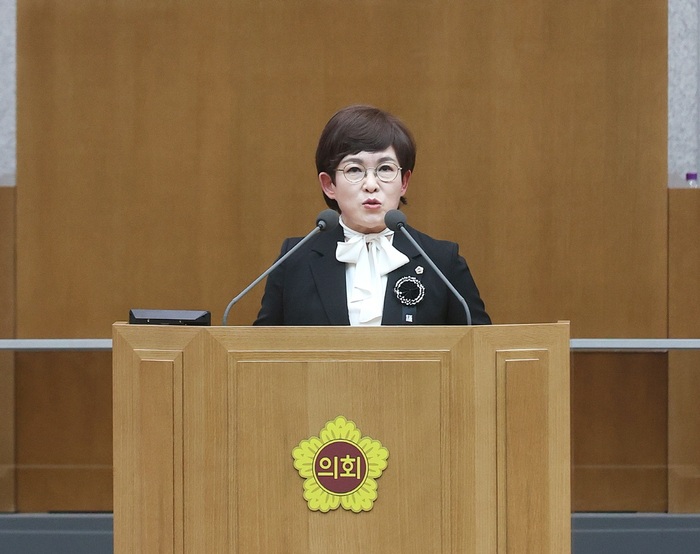 경기도의회 김선희 의원(국민의힘, 용인7, 여성가족평생교육위원회)은 28일 열린 제369회 정례회 제4차 본회의에서 경기도 재정의 건전성을 강화하고, 문화예술정책이 가야 할 길에 대한 5분 자유발언을 펼쳤다. / 김교민 기자