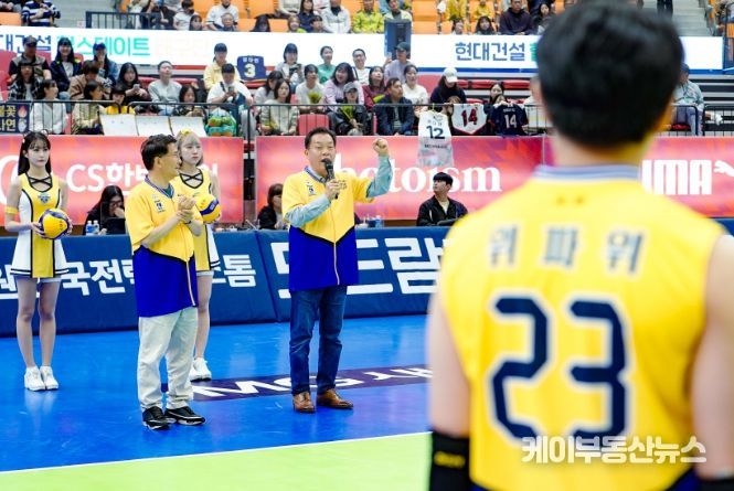 이재준 수원특례시장이 발언을 하고 있다
