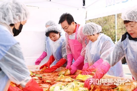 의왕시, 사랑의 김장나눔 행사 개최