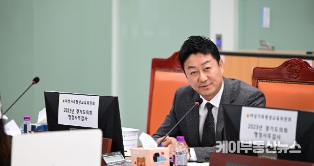 김진경 경기도의회 의원(더불어민주당, 시흥3, 여성가족평생교육위원회)
