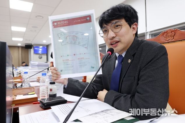 장민수 경기도의회 의원(더불어민주당, 비례, 의회운영위원회, 여성가족평생교육위원회)