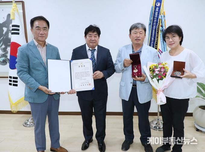 평택시, ‘6․25전쟁 故김창열 무공훈장’ 유족에게 전수