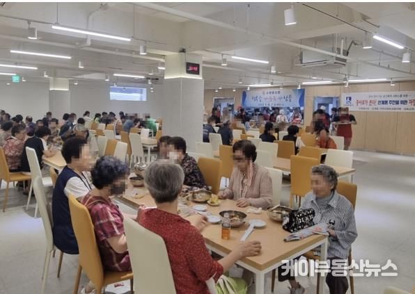 수원중사모가 쏜다! 인계동 주민을 위한 무료 자장면 데이