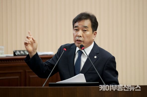 구리시의회 권봉수 의원, 제340회 임시회 긴급현안질문 부시장 장기공백에 대한 원인과 해소방안 질의