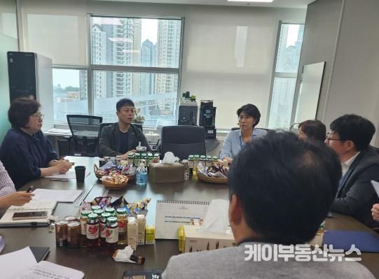 경기도의회 유영일 의원, GH의 공공주택사업에 지역사회 계속거주 실현방안 주문