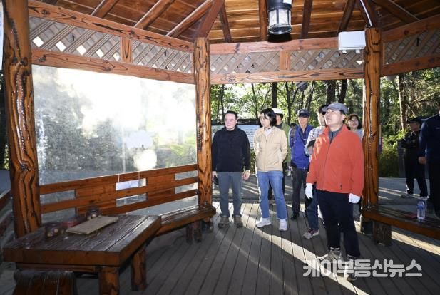 구리시, ‘안전한 산행’ 위한 아차산 등산로 정비 추진