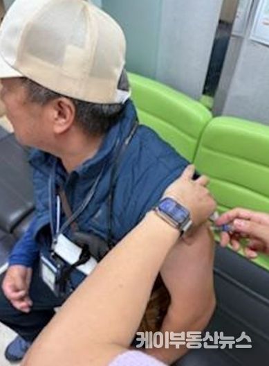 고양시 주교동, 취약계층 대상 무료 인플루엔자 예방접종 홍보에 나서
