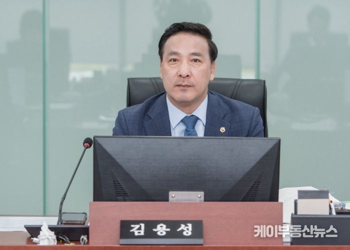 경기도의회 보건복지위원회 김용성 의원(더불어민주당, 광명4)