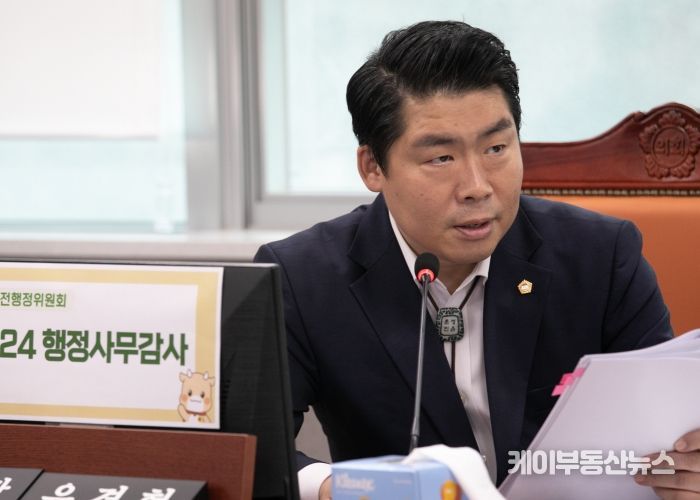 경기도의회 안전행정위원회 유경현 의원(더불어민주당, 부천7)
