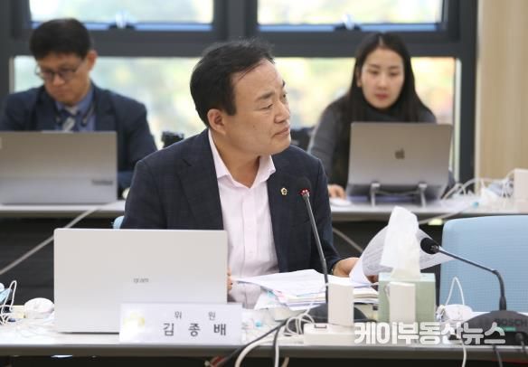 경기도의회 김종배 의원, 산업단지RE100 태양광 설치로 전력 자립도 높여야