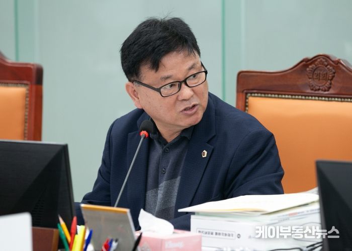 경기도의회 교육기획위원회 성기황 의원(더불어민주당, 군포2)