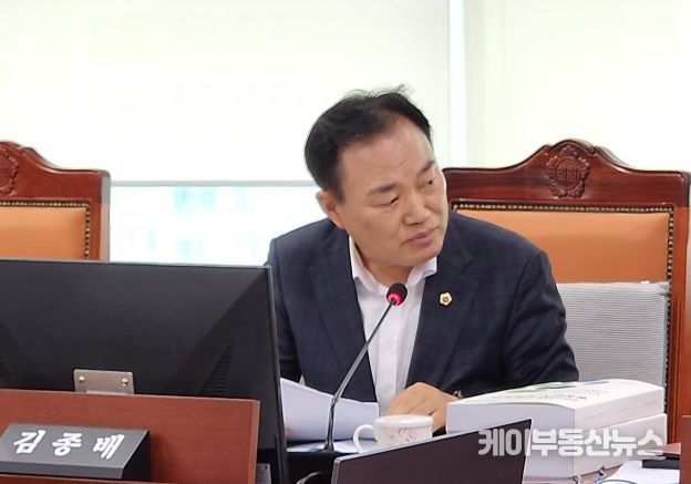 경기도의회 도시환경위원회 김종배 의원(더불어민주, 시흥4)