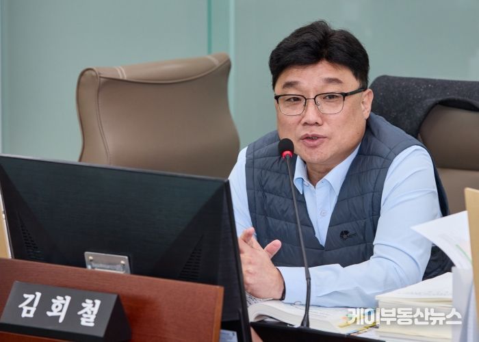 경기도의회 교육행정위원회 김회철 의원(더불어민주당, 화성6)