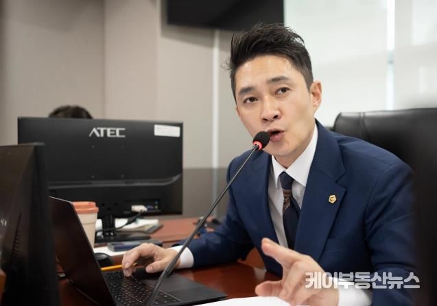 경기도의회 전석훈 의원, 경기주택도시공사가 경기도경제과학진흥원인가?