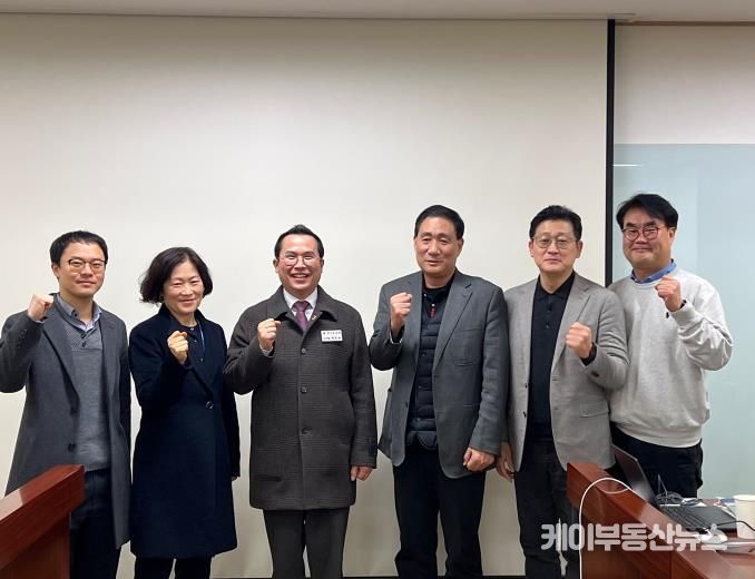 경기도의회 이오수 의원, 편의점 납품 김밥 제조업체 현장 방문... 경기미 소비 활성화 방안 논의