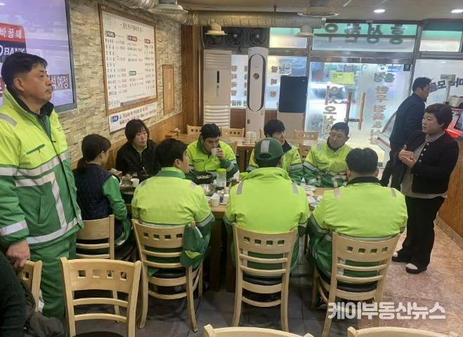 수원시 장안구 영화동, 환경관리원과 뜻깊은 소통 시간 가져