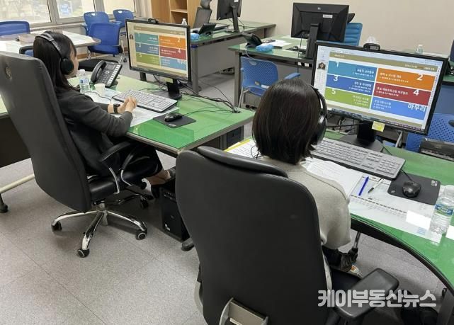 안양시가 3월 26일 한국지역정보개발원 청백-e 시스템 운영지원단 강사를 초빙해 회계 등 업무담당자들을 대상으로 청백-e 시스템 사용 및 청렴활동 평가 관련 온라인 교육을 실시하고 있다.