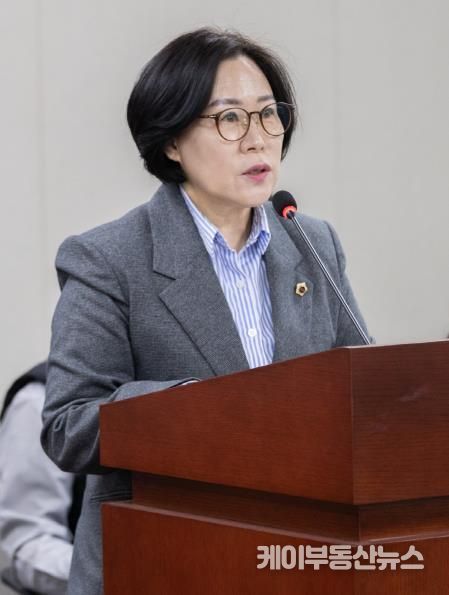 경기도의회 서현옥 의원, 경기도 피지컬 인공지능 산업 육성 및 지원 조례안 상임위 통과...미래 성장 동력 확보를 위한 첫걸음