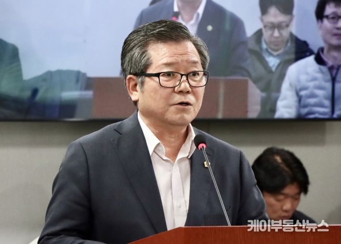 경기도의회 건설교통위원회 허원 위원장(국민의힘, 이천2)