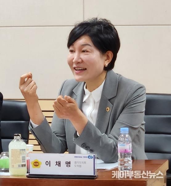경기도의회 이채명 의원, 화재 OUT..예산 세이브..어르신 일자리 OK!